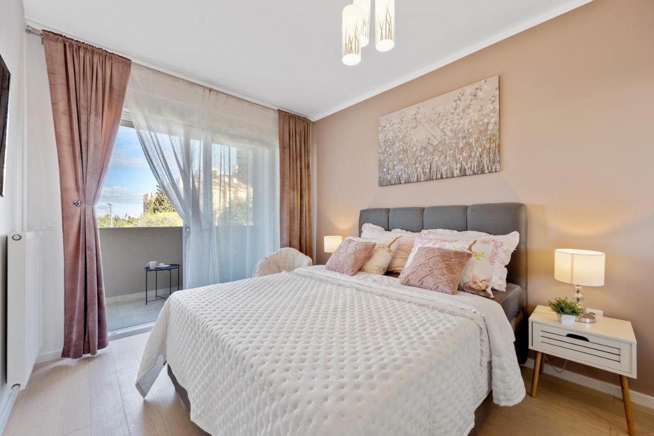 שיבניק Apartments Karla & Jakov מראה חיצוני תמונה